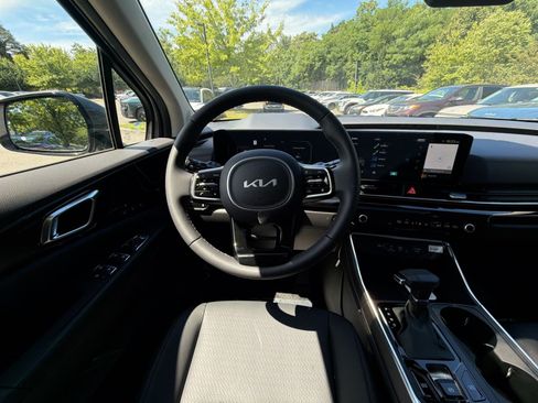 New 2026 Kia Carnival SX Prestige FWD image 28