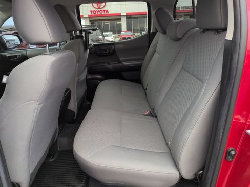 Used 2022 Toyota Tacoma SR AWD/4WD image 25