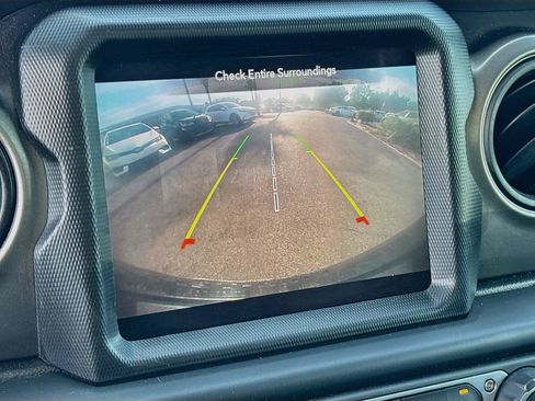 Used 2023 Jeep Wrangler Sport AWD/4WD image 14
