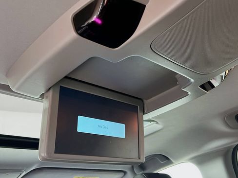 Used 2018 Honda Odyssey Touring image 23