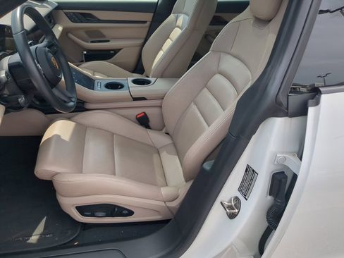 Used 2024 Porsche Taycan RWD image 20
