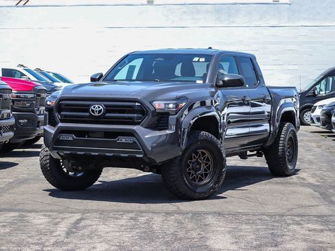 Used 2024 Toyota Tacoma SR5 RWD image 1