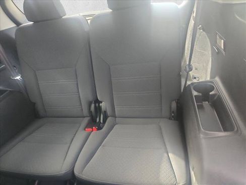 Used 2020 Kia Sorento LX FWD image 14