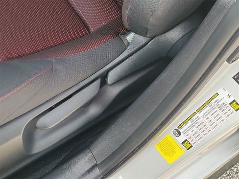 Used 2024 Toyota Corolla SE image 17