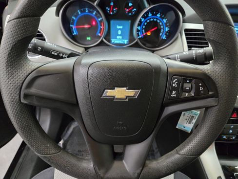 Used 2012 Chevrolet Cruze LS w/ Connectivity Package image 16