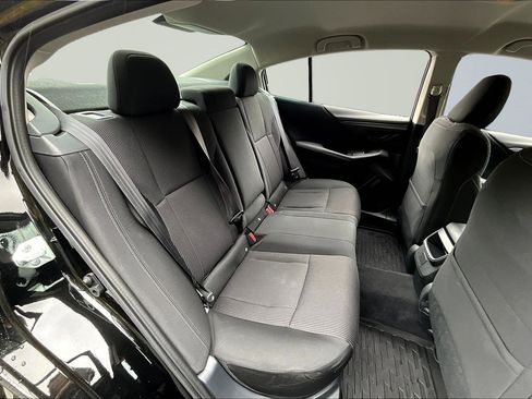 Used 2022 Subaru Legacy image 27