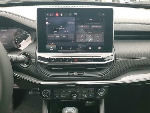 Used 2023 Jeep Compass Altitude w/ Convenience Group image 27