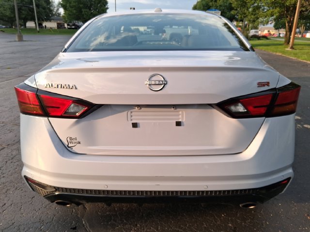 Used 2024 Nissan Altima 2.5 SR FWD image 5