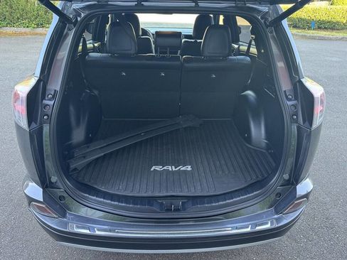 Used 2017 Toyota RAV4 SE AWD/4WD image 22