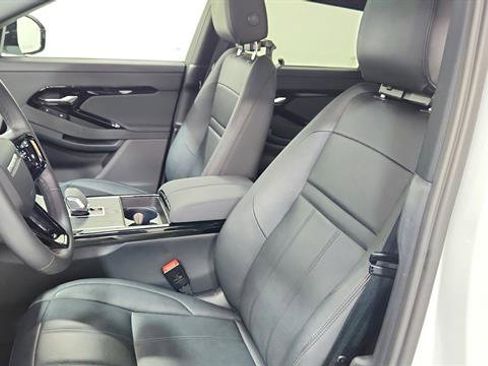 Used 2024 Land Rover Range Rover Evoque Dynamic SE image 11