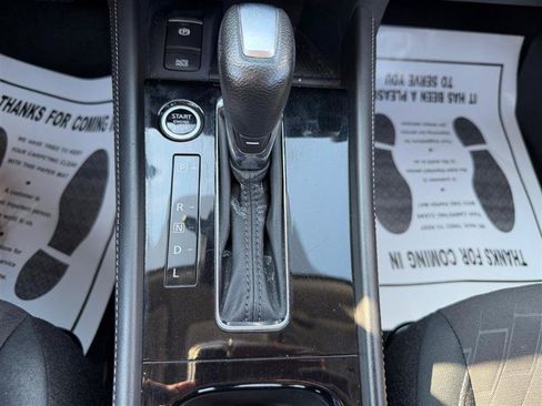 Used 2024 Nissan Kicks SV w/ Exterior Package FWD image 34