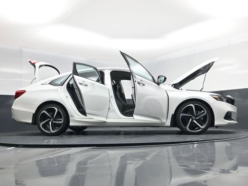 Used 2022 Honda Accord Sport Special Edition image 21