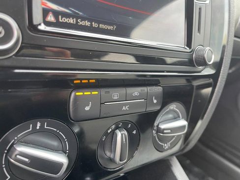 Used 2016 Volkswagen Jetta Sport image 30