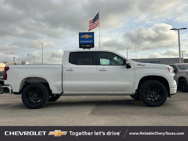 New 2026 Chevrolet Silverado 1500 RST w/ Convenience Package II AWD/4WD image 3