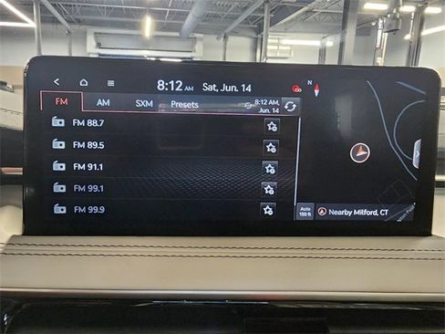 Used 2025 Genesis G70 2.5T image 16