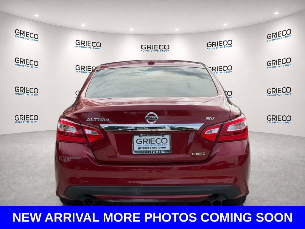 Used 2016 Nissan Altima 2.5 SV w/ Convenience Package FWD image 6