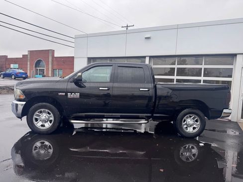 Used 2015 RAM 2500 SLT image 2