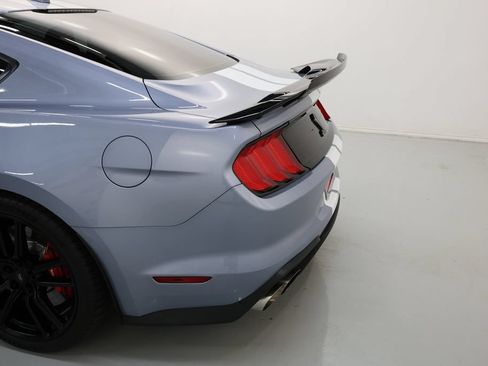 Used 2022 Ford Mustang Shelby GT500 w/ Technology Package RWD image 66