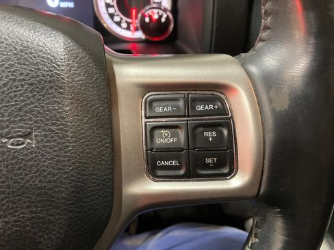 Used 2018 RAM 1500 Laramie w/ Convenience Group image 29