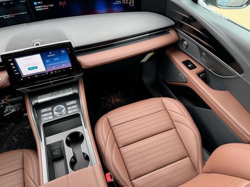 New 2026 Lincoln Nautilus Reserve image 28