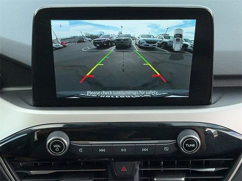 Used 2022 Ford Escape SEL image 21