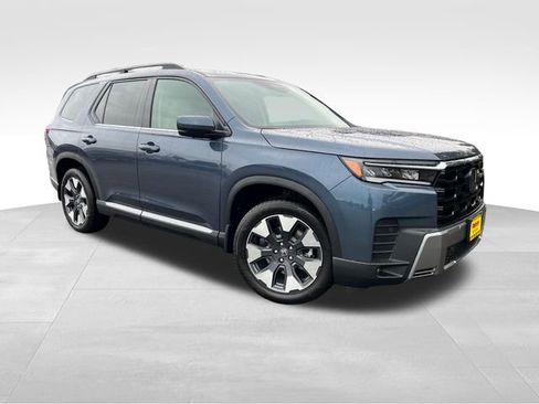 New 2026 Honda Pilot Touring image 1