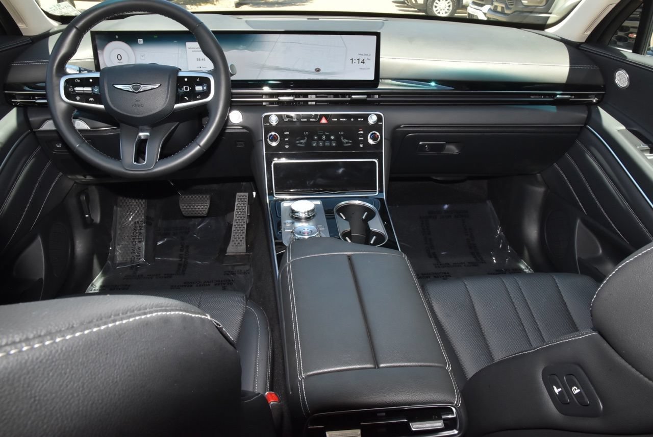 Used 2026 Genesis GV80 2.5T AWD/4WD image 16