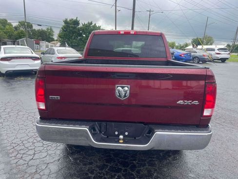 Used 2021 RAM 1500 Classic SLT AWD/4WD image 7