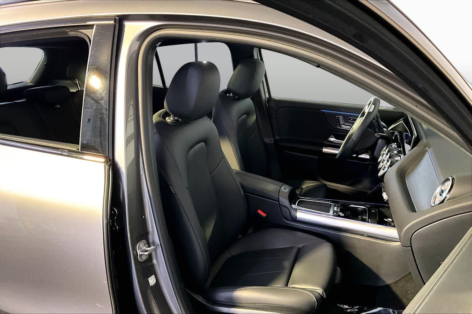 Used 2026 Mercedes-Benz GLA 250 4MATIC image 8