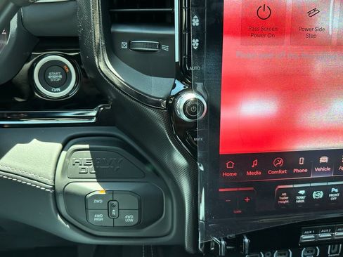 New 2026 RAM 3500 Limited AWD/4WD image 28