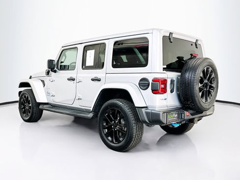 Used 2023 Jeep Wrangler Sahara w/ Cold Weather Group image 5