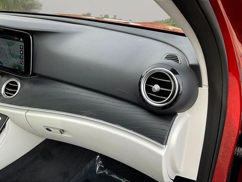 Used 2021 Mercedes-Benz E 450 4MATIC All-Terrain Wagon w/ Premium Package image 26