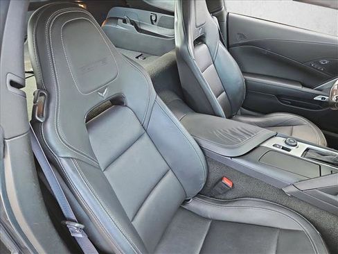 Used 2017 Chevrolet Corvette Z06 image 18
