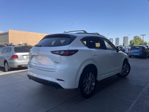 Used 2022 MAZDA CX-5 Signature image 3