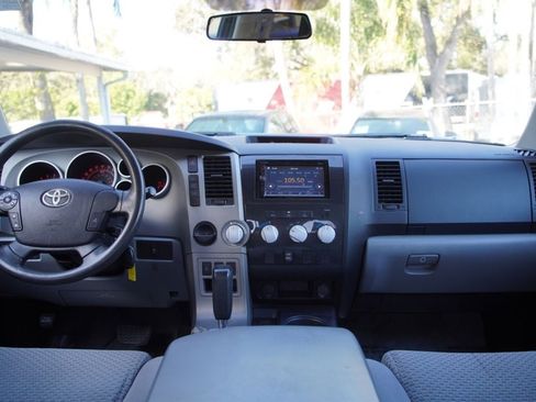 Used 2011 Toyota Tundra 2WD Double Cab w/ SR5 Pkg image 5