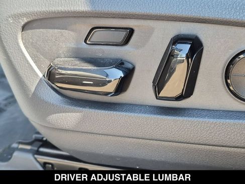 Used 2026 Lexus GX 550 w/ Accessory Package (2T) AWD/4WD image 20