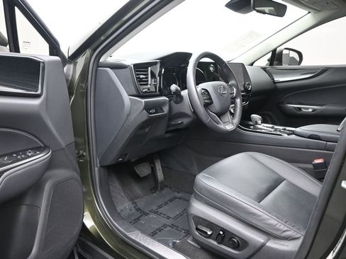 Used 2024 Lexus NX 250 FWD w/ Cold Area Package image 14