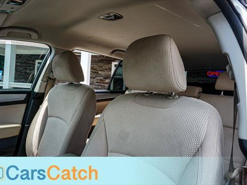 Used 2018 Subaru Outback 2.5i AWD/4WD image 22