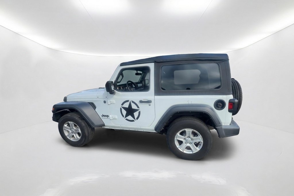 Used 2023 Jeep Wrangler Sport AWD/4WD image 9