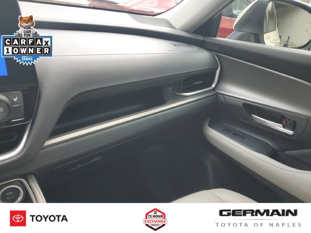 Certified 2024 Toyota Grand Highlander FWD image 35
