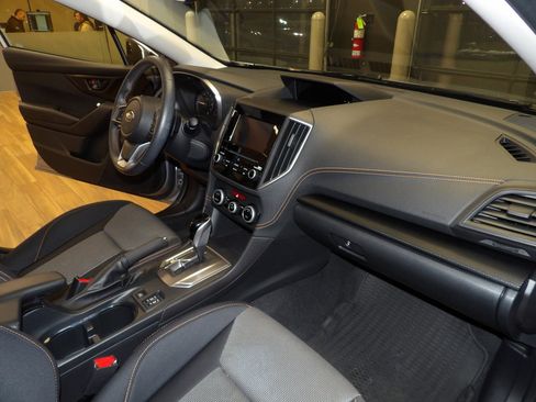 Used 2023 Subaru Crosstrek 2.0i Premium image 13