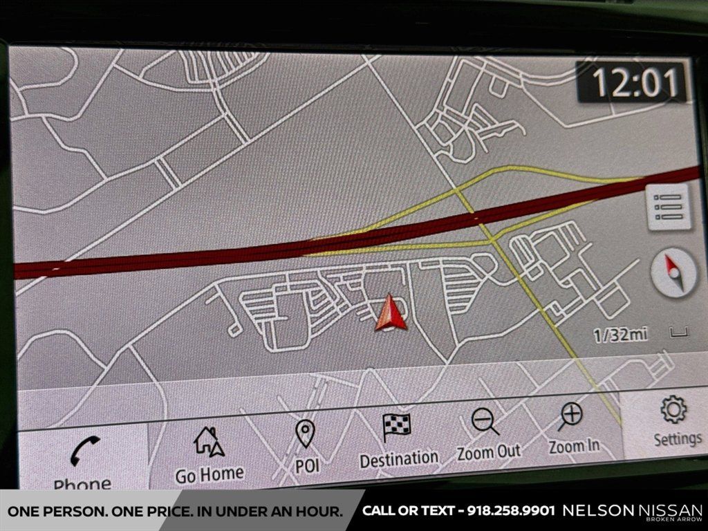 Used 2020 Nissan Murano SL w/ Moonroof Package FWD image 13