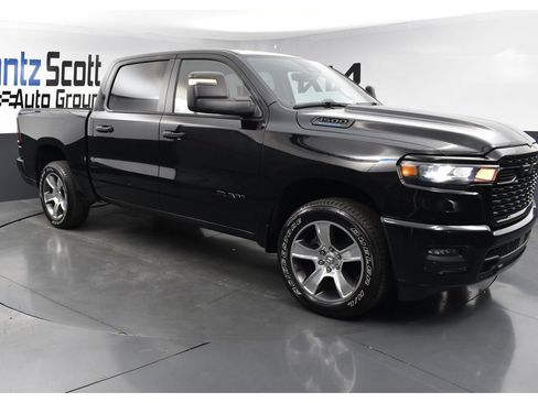 Used 2025 RAM 1500 Tradesman AWD/4WD image 7