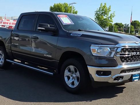 Used 2022 RAM 1500 Big Horn AWD/4WD image 2