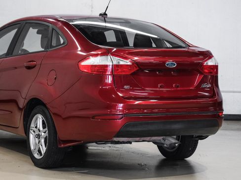 Used 2017 Ford Fiesta SE FWD image 14