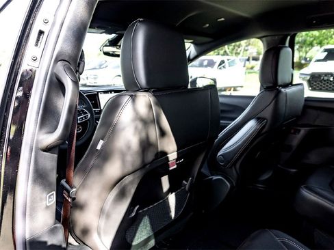 New 2026 Chrysler Pacifica Select image 19