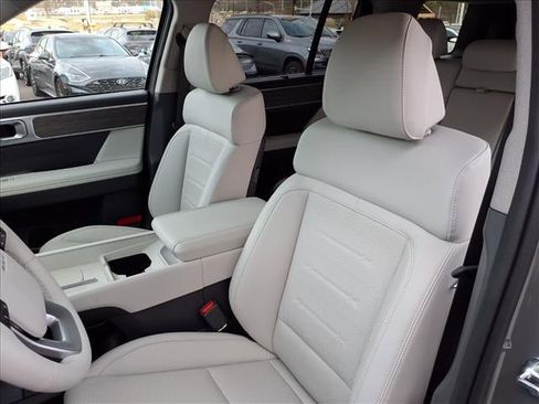 New 2026 Hyundai Santa Fe Limited image 13