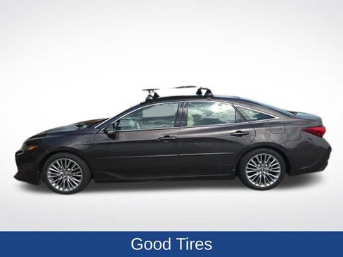 Used 2019 Toyota Avalon Limited w/ Advanced Safety Package FWD image 9