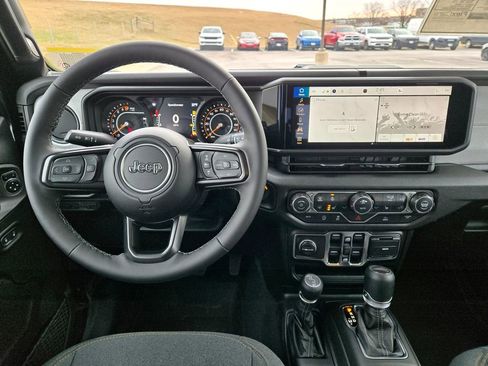New 2026 Jeep Gladiator Sport AWD/4WD image 17