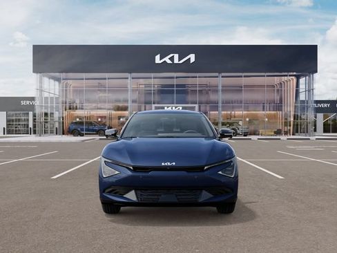 New 2026 Kia EV6 Wind RWD image 2